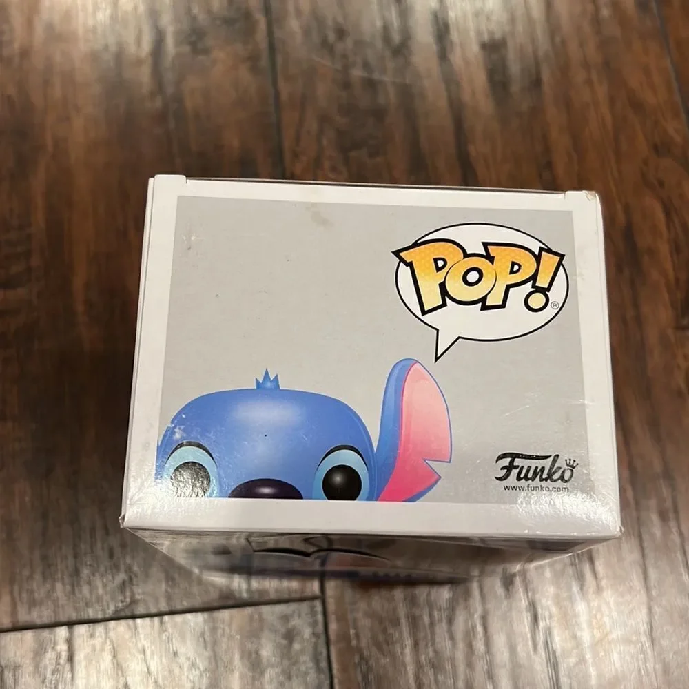 Disney‎ Funko Pop Stitch #12 Series 1 Vinyl Figure New In Box